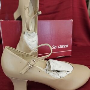 So Danca Women's Beige Heels